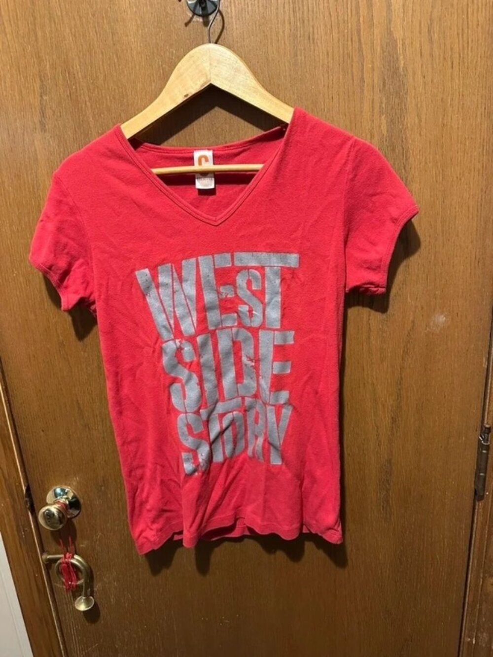 West Side Story Graphic T-Shirt Womens XL Red V-Neck Short Sleeve Broadway Music
